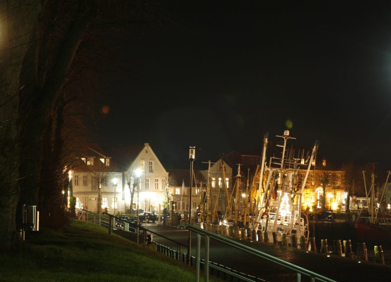 Hafen in Winternacht